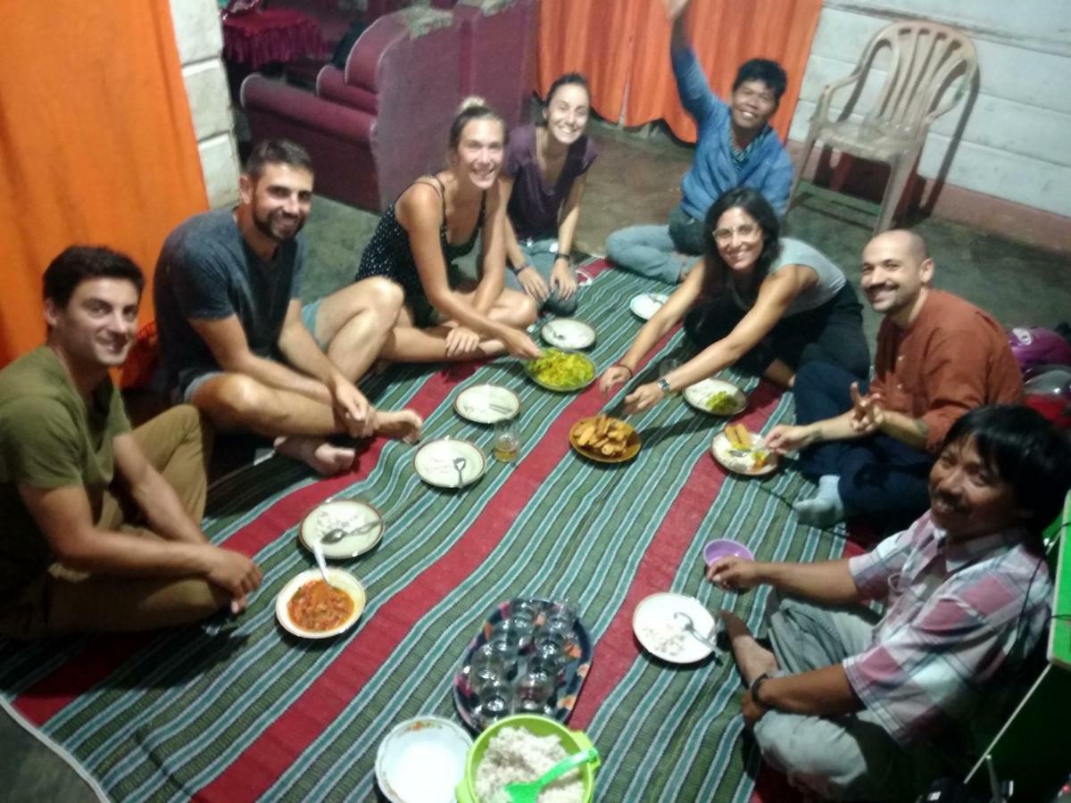 Mama Tia Family Homestay رانتيباو المظهر الخارجي الصورة